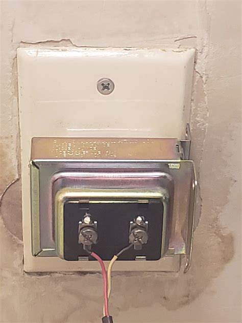 junction box transformer 12v|doorbell transformer in junction box.